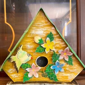 Like New metal bird house